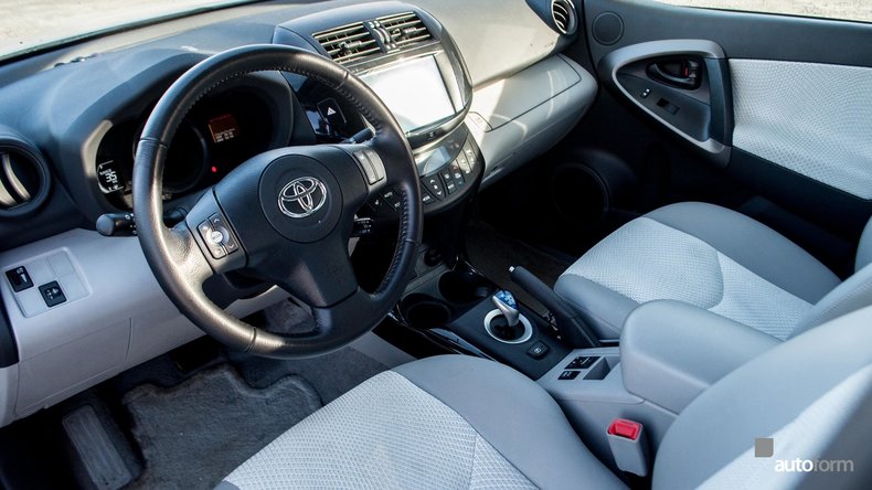 112178c4b7ddb low res 2013 toyota rav4 electric