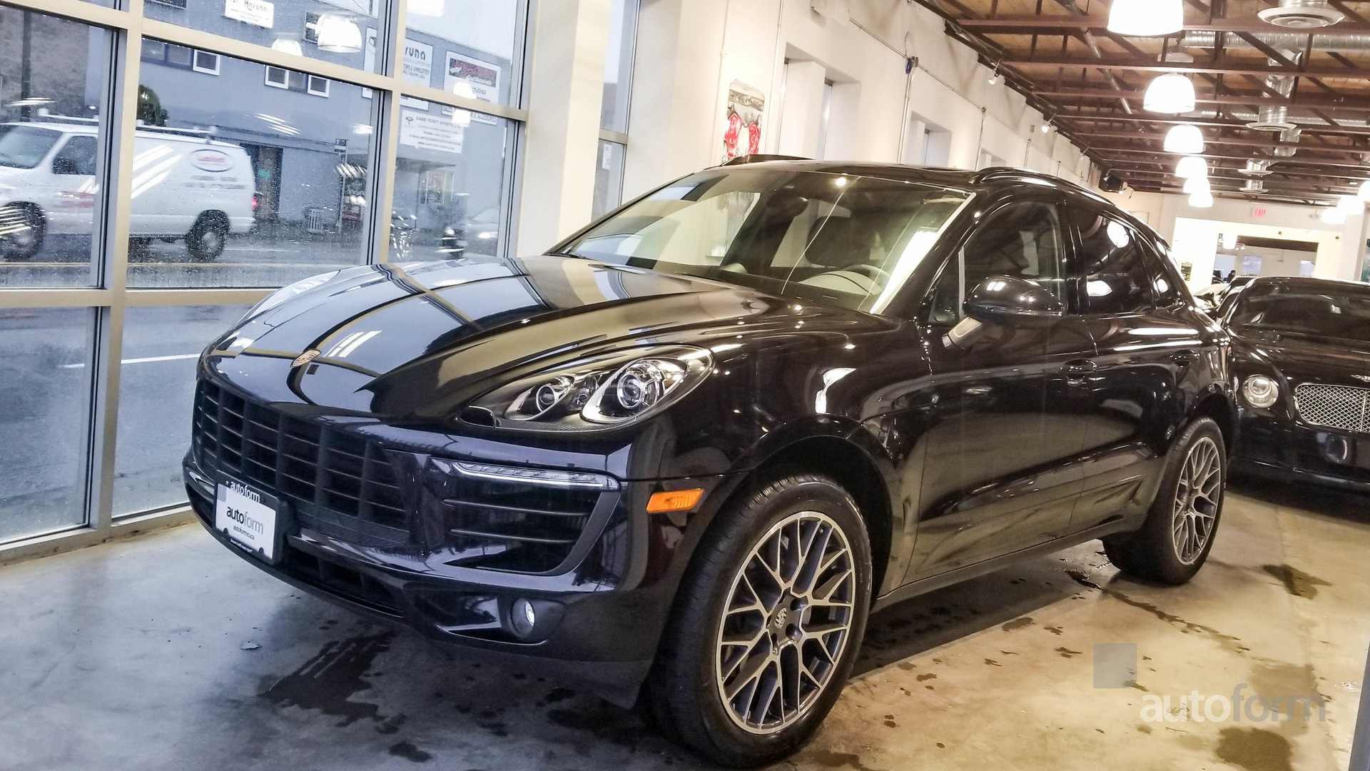110776dec659b hd 2017 porsche macan s awd
