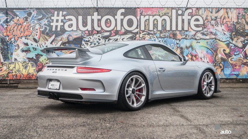 111199898e5e8 low res 2014 porsche 911 gt3