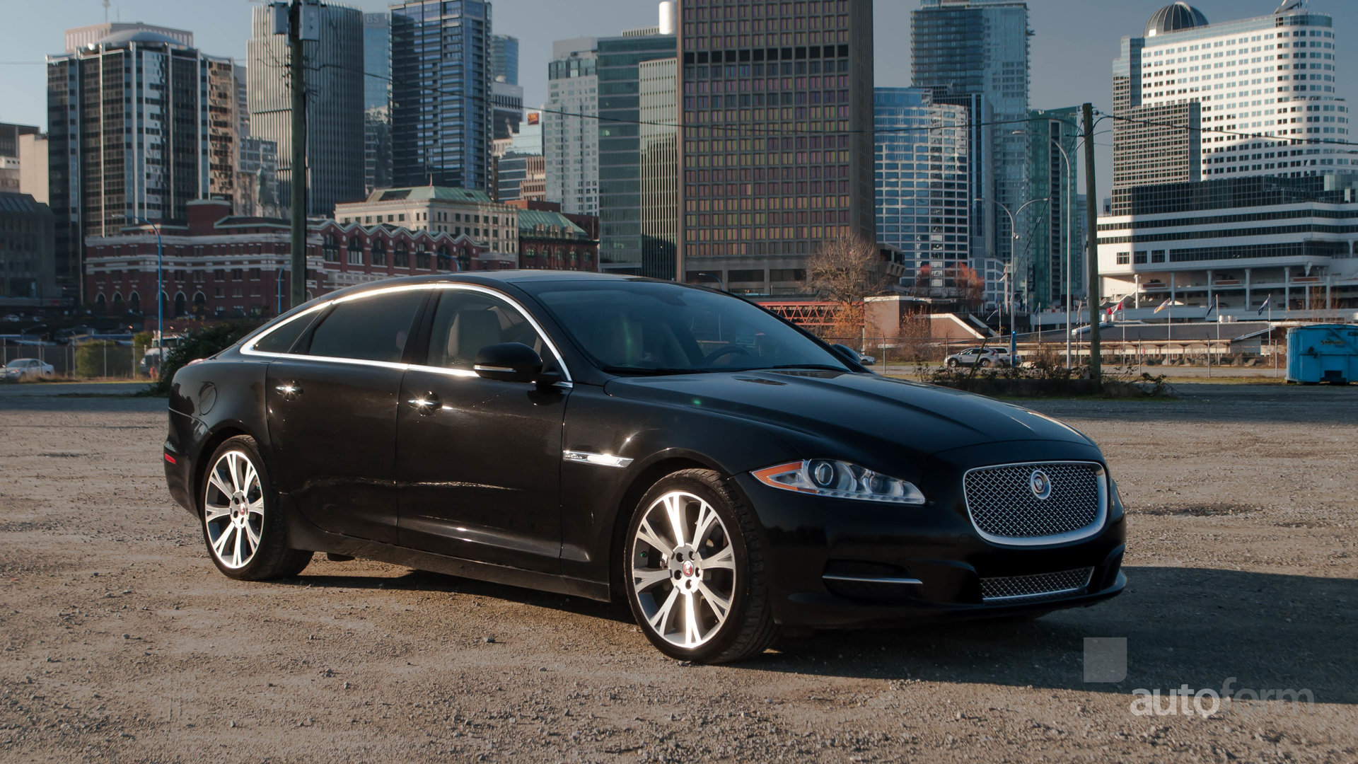 112002ffc3858 hd 2014 jaguar xj 4dr sdn xjl portfolio awd
