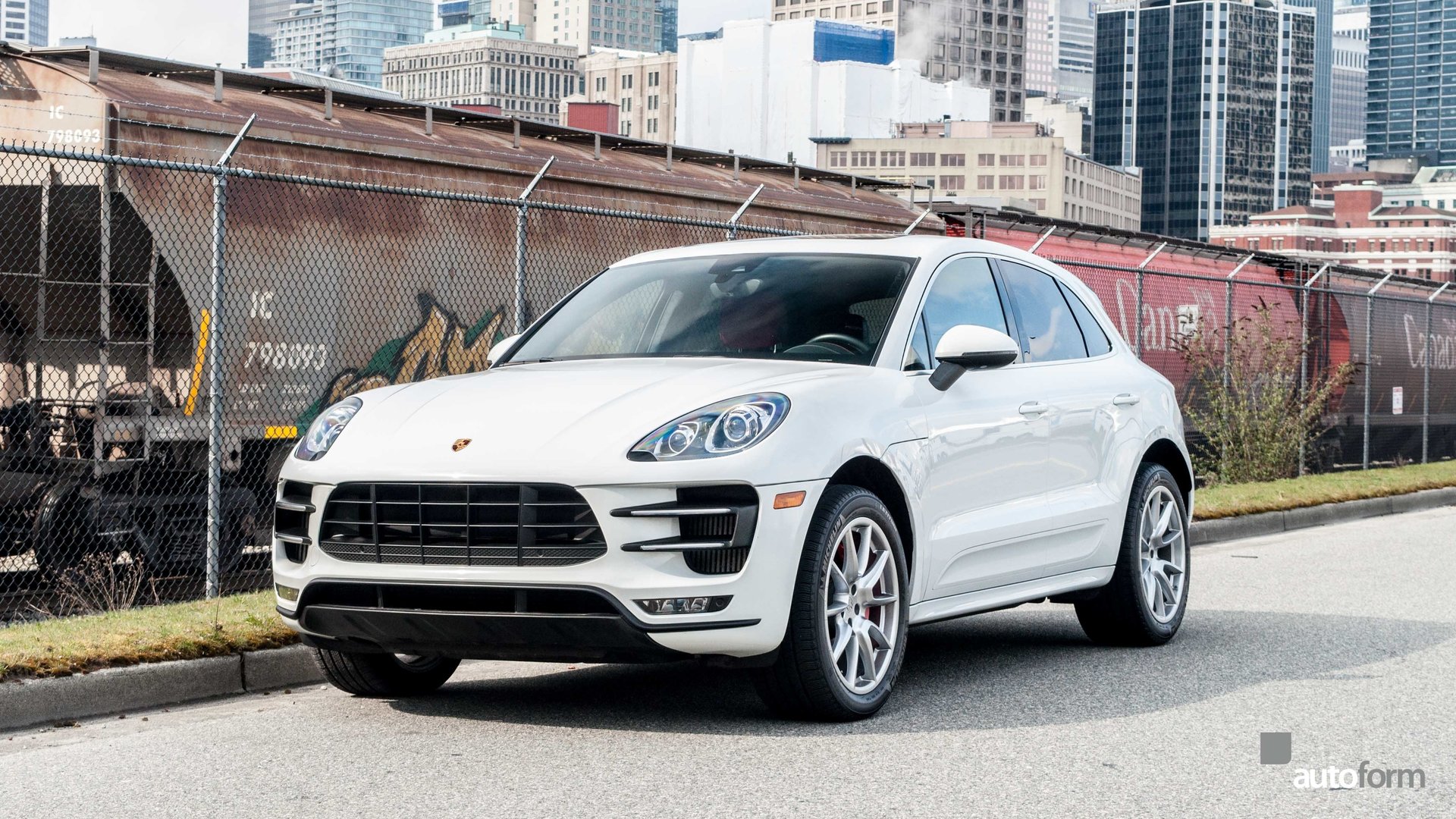 125894155fa1f hd 2015 porsche macan turbo