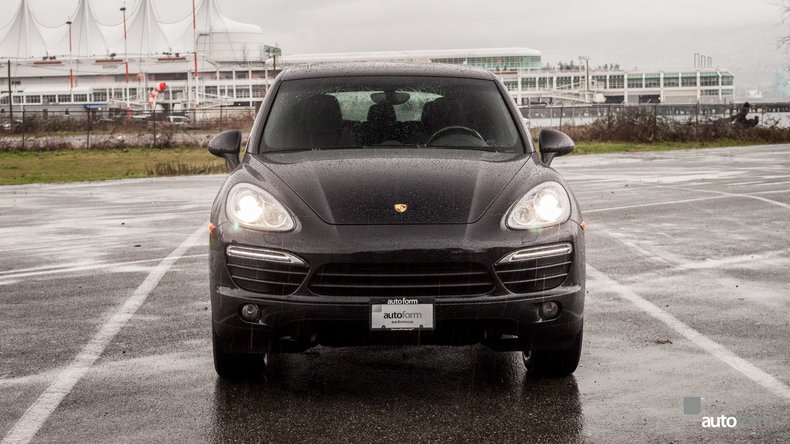 11726469d8441 low res 2014 porsche cayenne