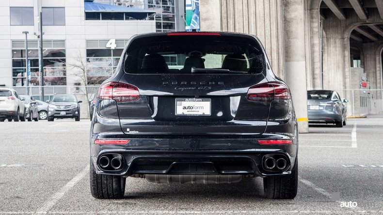2016 Porsche Cayenne GTS