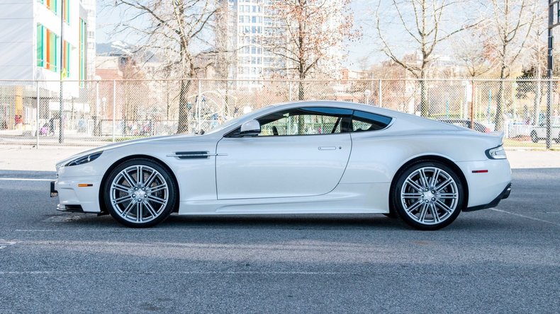 2010 Aston Martin DBS