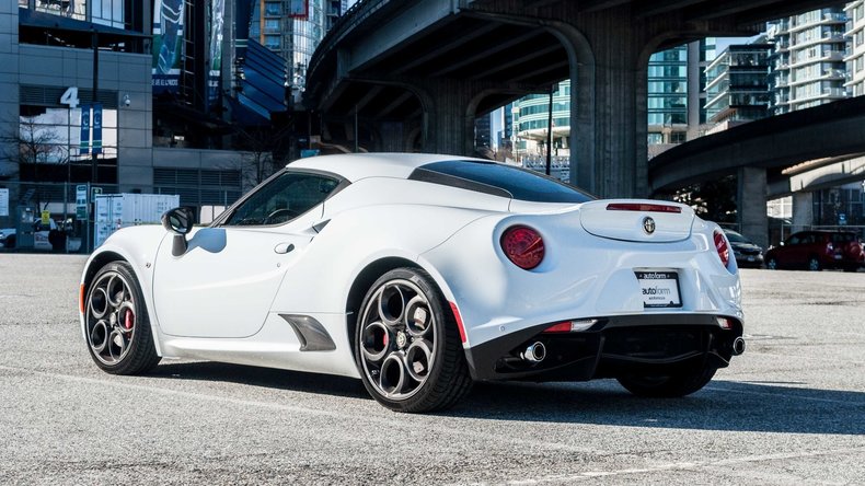 2015 Alfa Romeo 4C