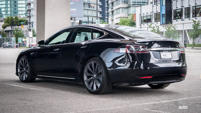 2017 Tesla Model S 90D