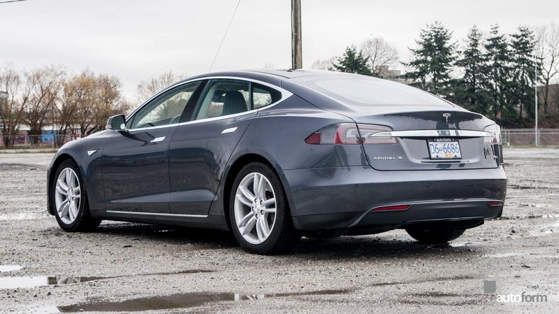 128451c32badf low res 2015 tesla model s 70d