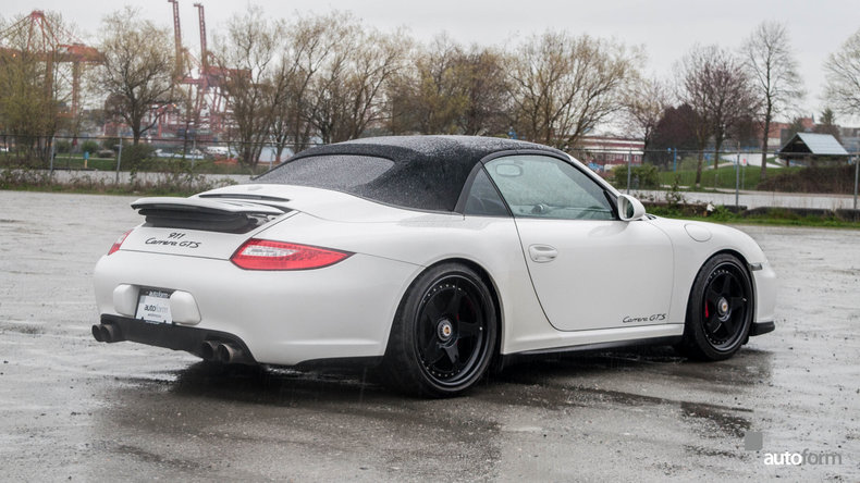 2011 Porsche 911 GTS