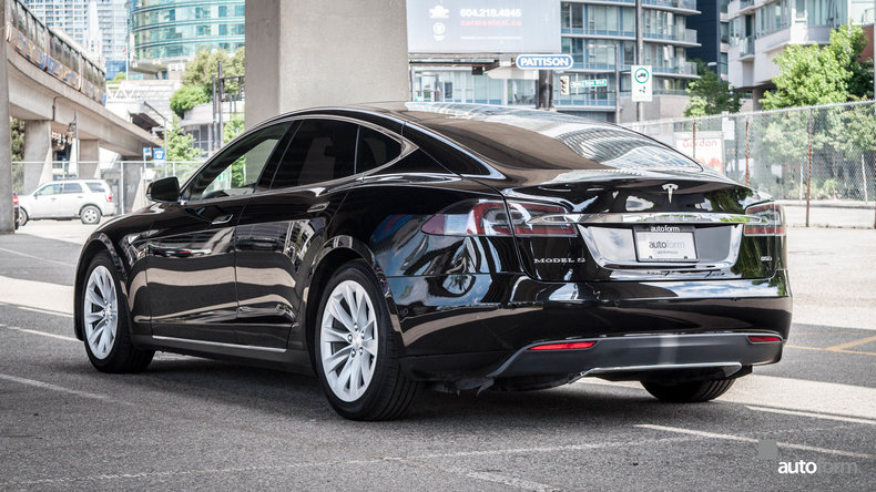 2015 Tesla Model S 85D