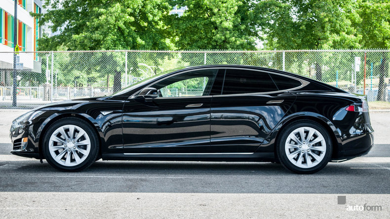 2015 Tesla Model S 85D