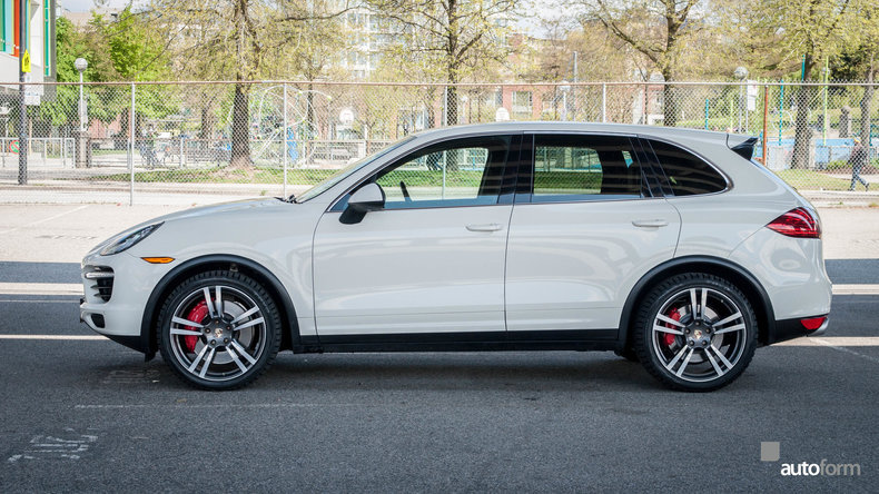 2011 Porsche Cayenne Turbo