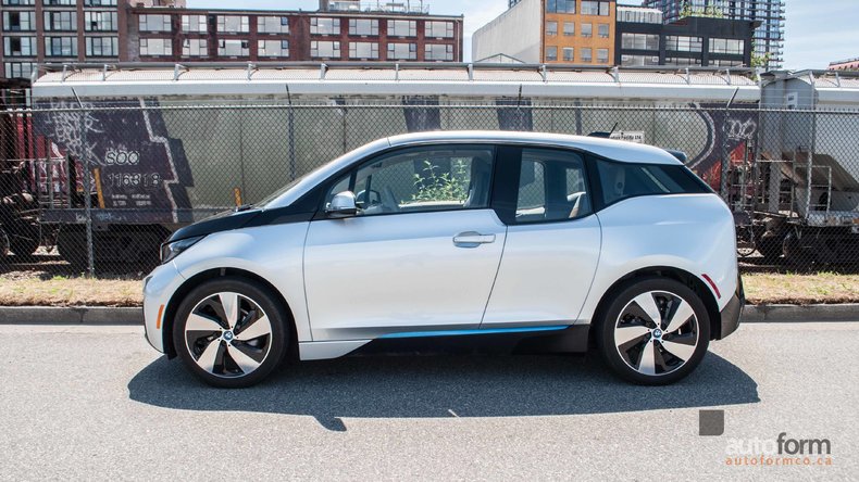 1320745a6515408cd low res 2014 bmw i3 lodge rex