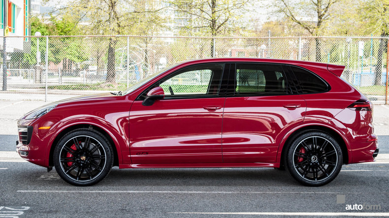 2016 Porsche Cayenne GTS