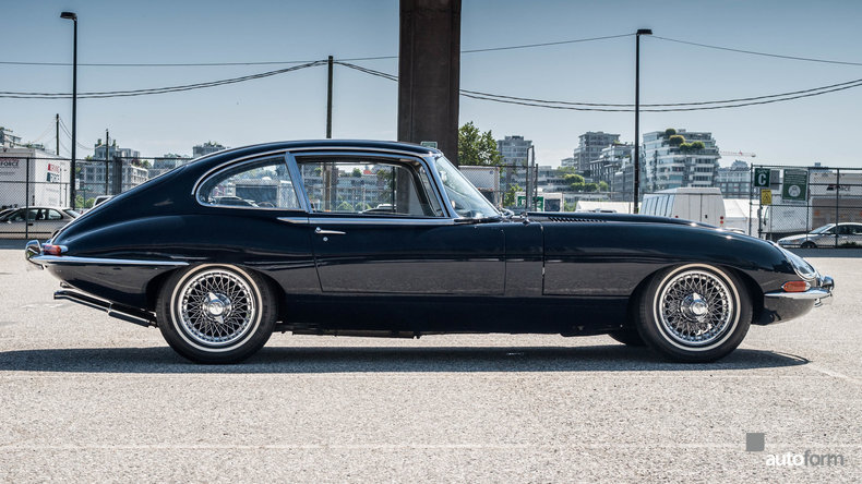 1336397319f26 low res 1966 jaguar e type series i 2 2