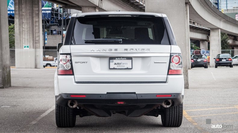 2013 Land Rover Range Rover Sport HSE | Luxury
