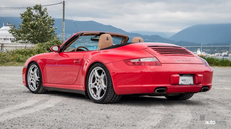 2006 Porsche 911 Carrera 4