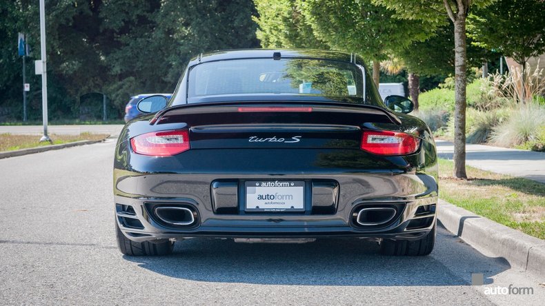 2011 Porsche 911 Turbo S