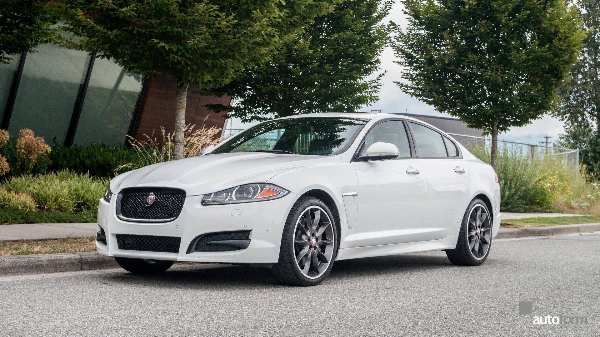 14202851b0e31 hd 2015 jaguar xf 4dr sdn v6 base awd