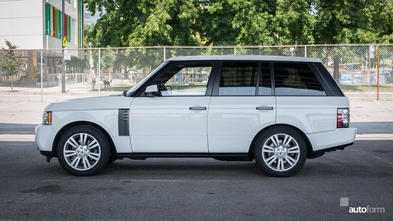 2011 Land Rover Range Rover HSE LUX