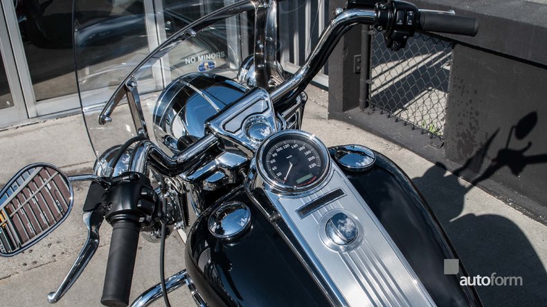 2013 HARLEY-DAVIDSON Road King