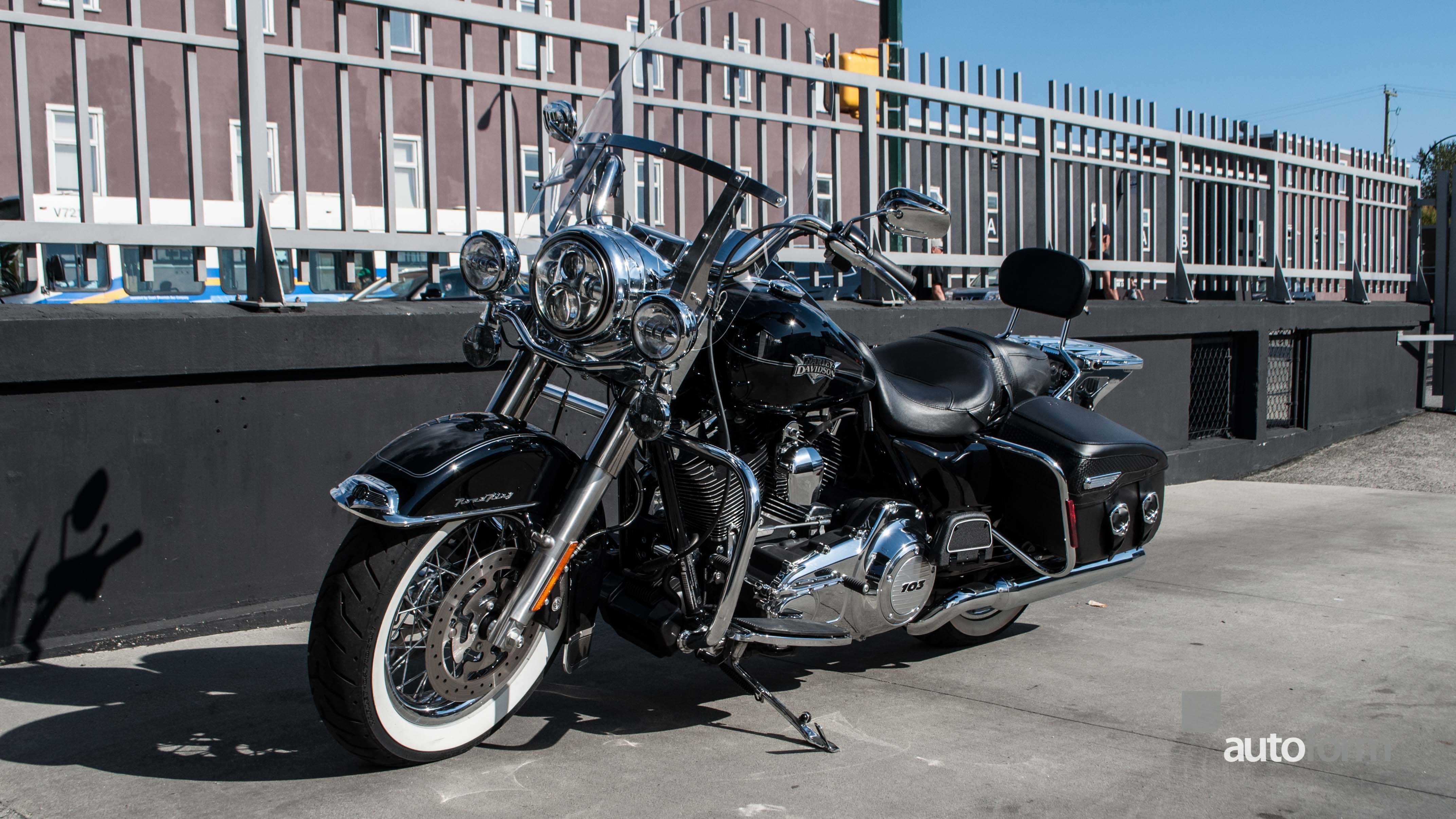 2799 eaddc9a9ffb92013 harleydavidson road king vancouver autoform