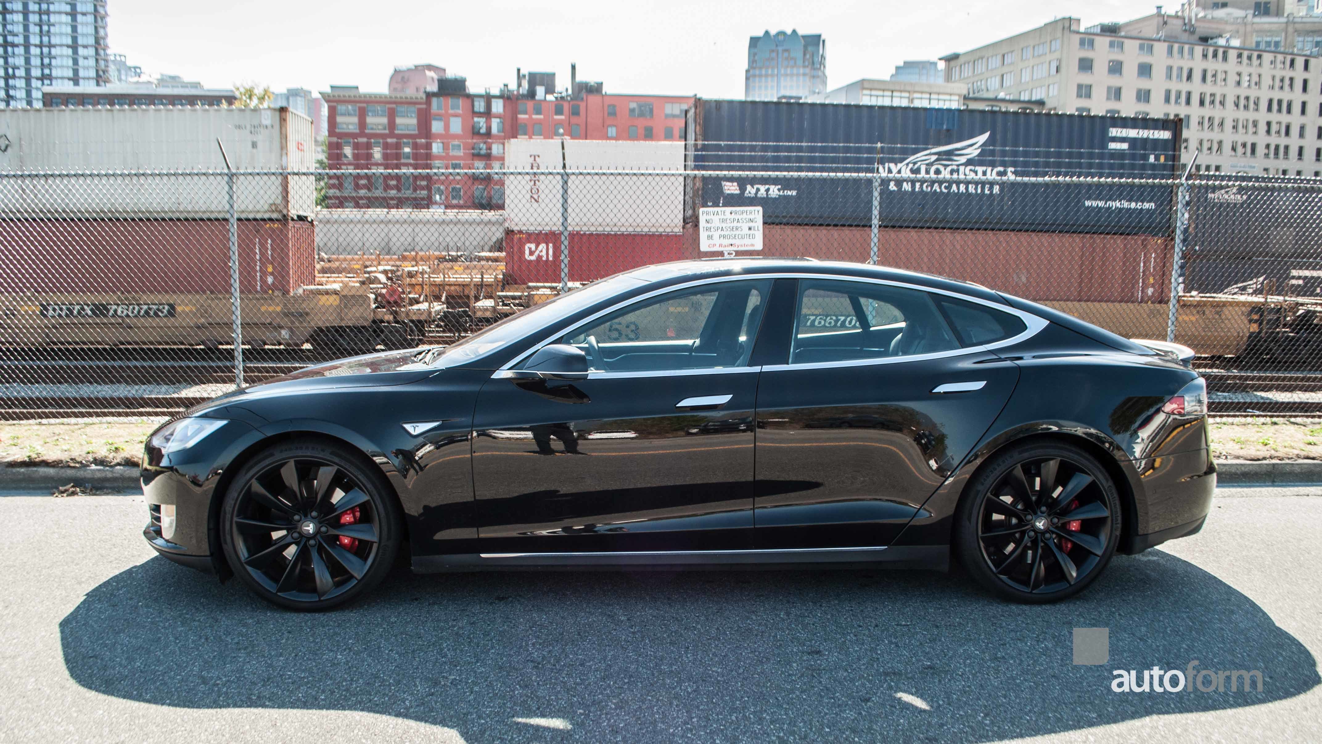 Tesla model s p85