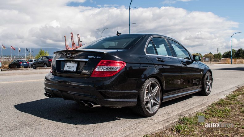 2011 Mercedes-Benz C63 AMG