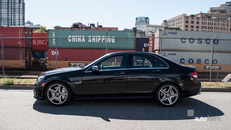 2011 Mercedes-Benz C63 AMG