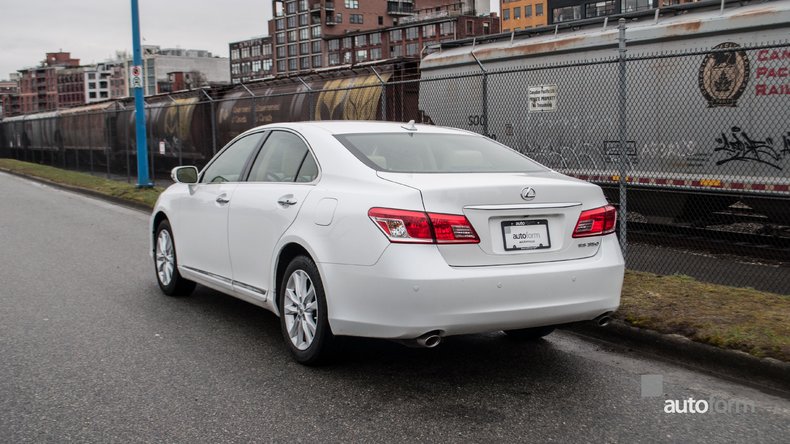 2011 Lexus ES 350