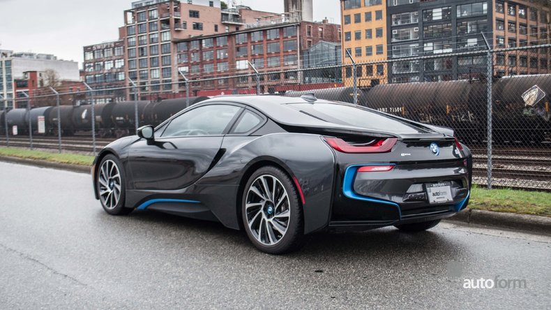 2015 BMW i8