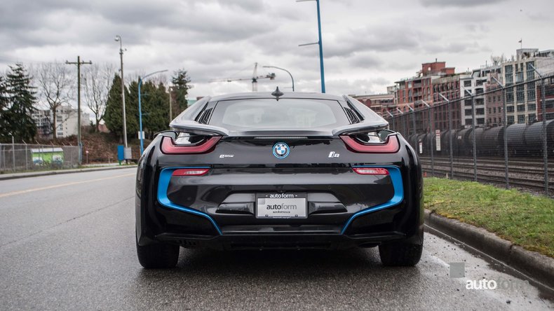 2015 BMW i8