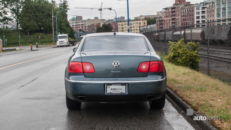 2004 Volkswagen Phaeton