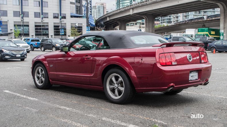 2006 Ford Mustang