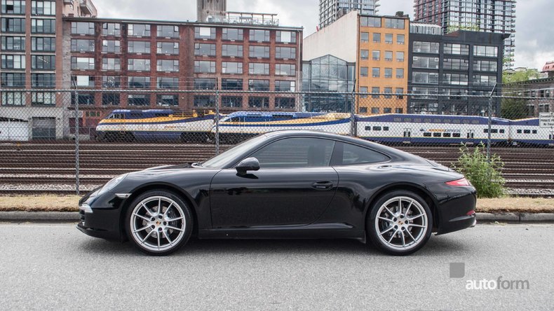 2014 Porsche 911 Carrera