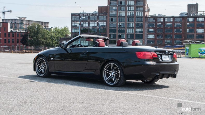 2011 BMW 335is Cabriolet