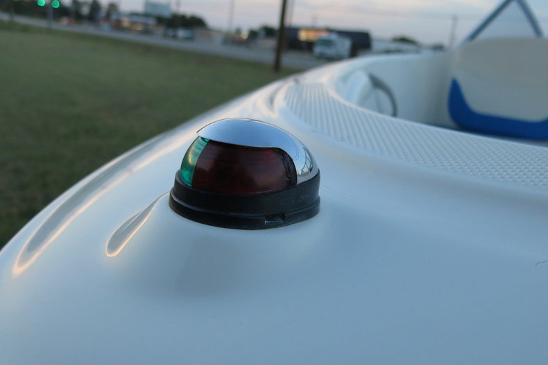 Bayliner Vehicle