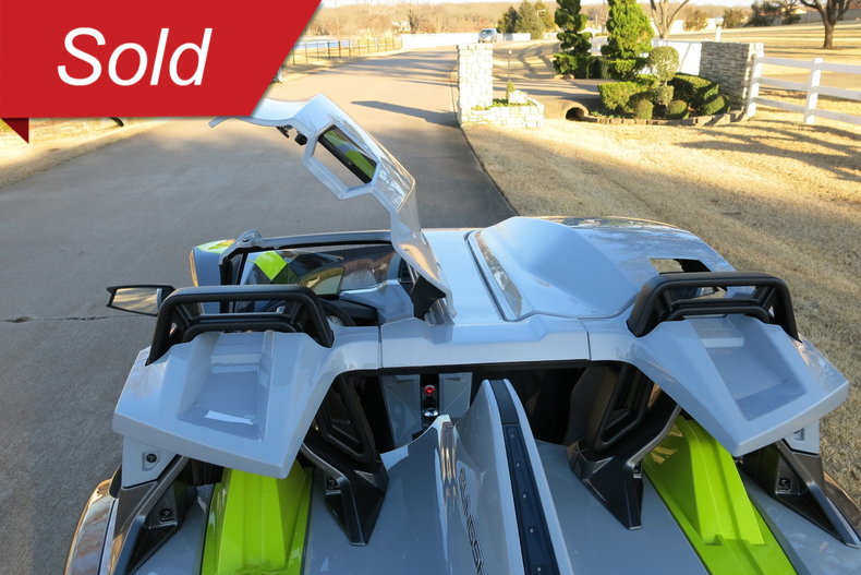Polaris Vehicle