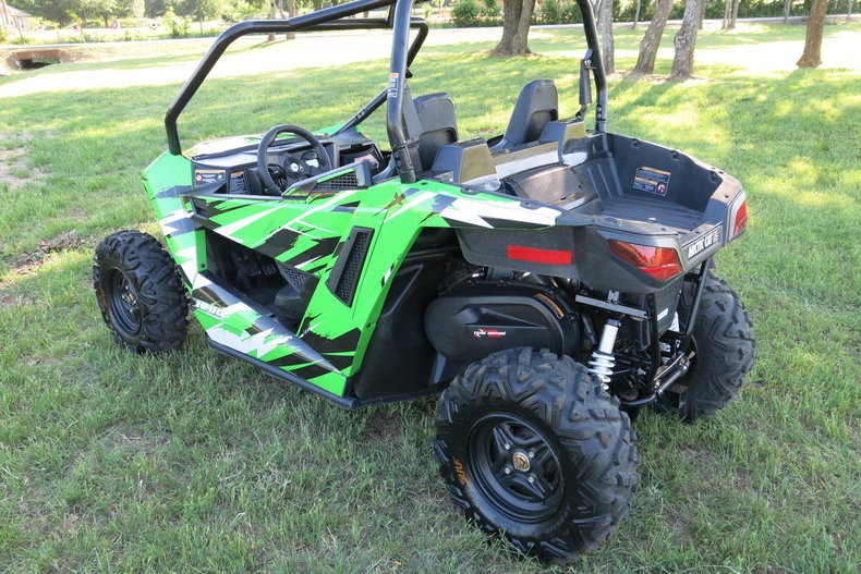 Arctic cat Vehicle