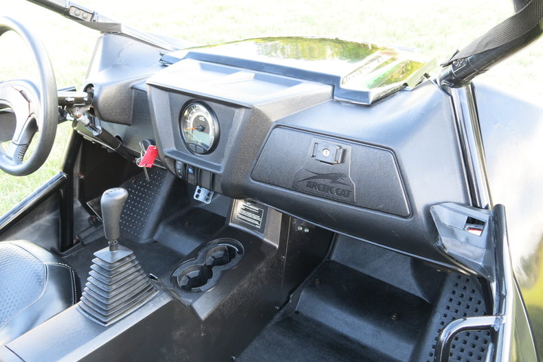 Arctic cat Vehicle