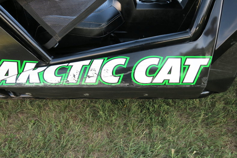Arctic cat Vehicle