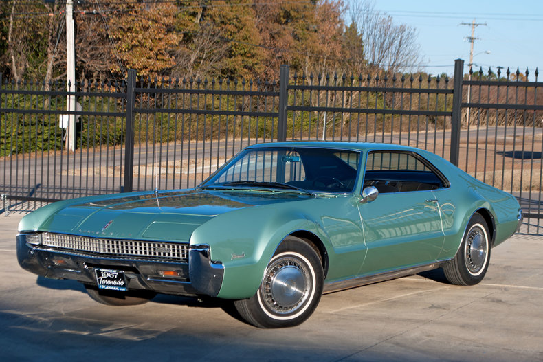 1967 Oldsmobile Toronado