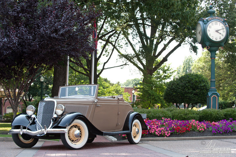 1934 Ford Cabriolet