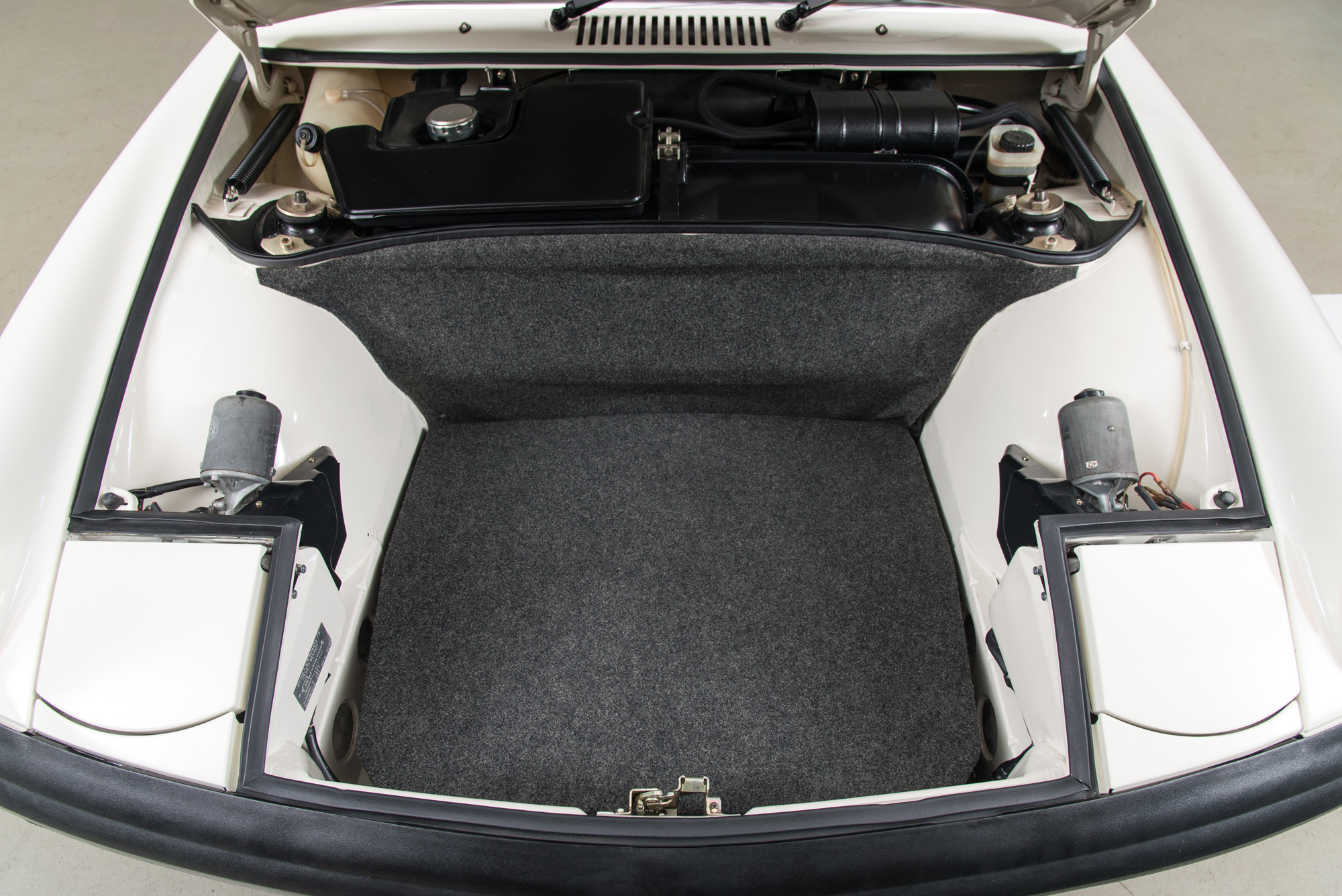 1970 Porsche 914-6 , LIGHT IVORY, VIN 9140430300, MILEAGE 394