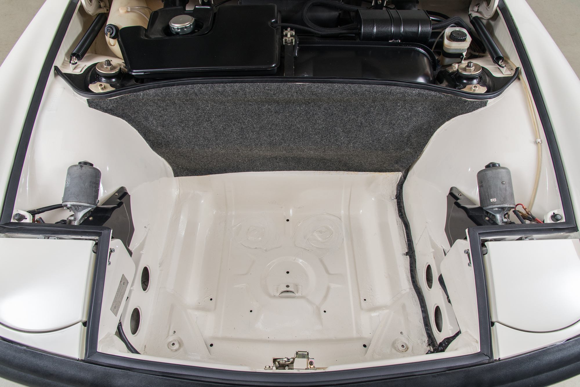 1970 Porsche 914-6 , LIGHT IVORY, VIN 9140430300, MILEAGE 394