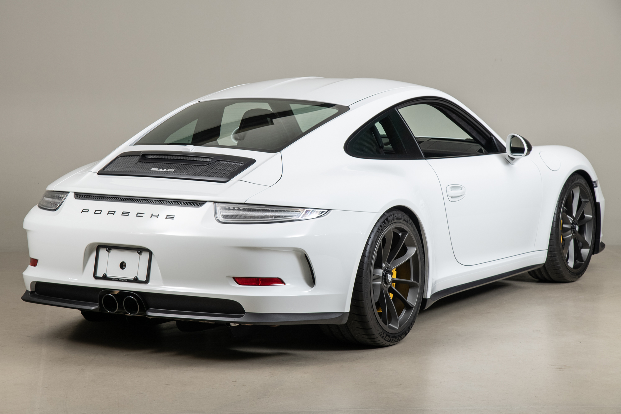 2016 Porsche 911R _5931