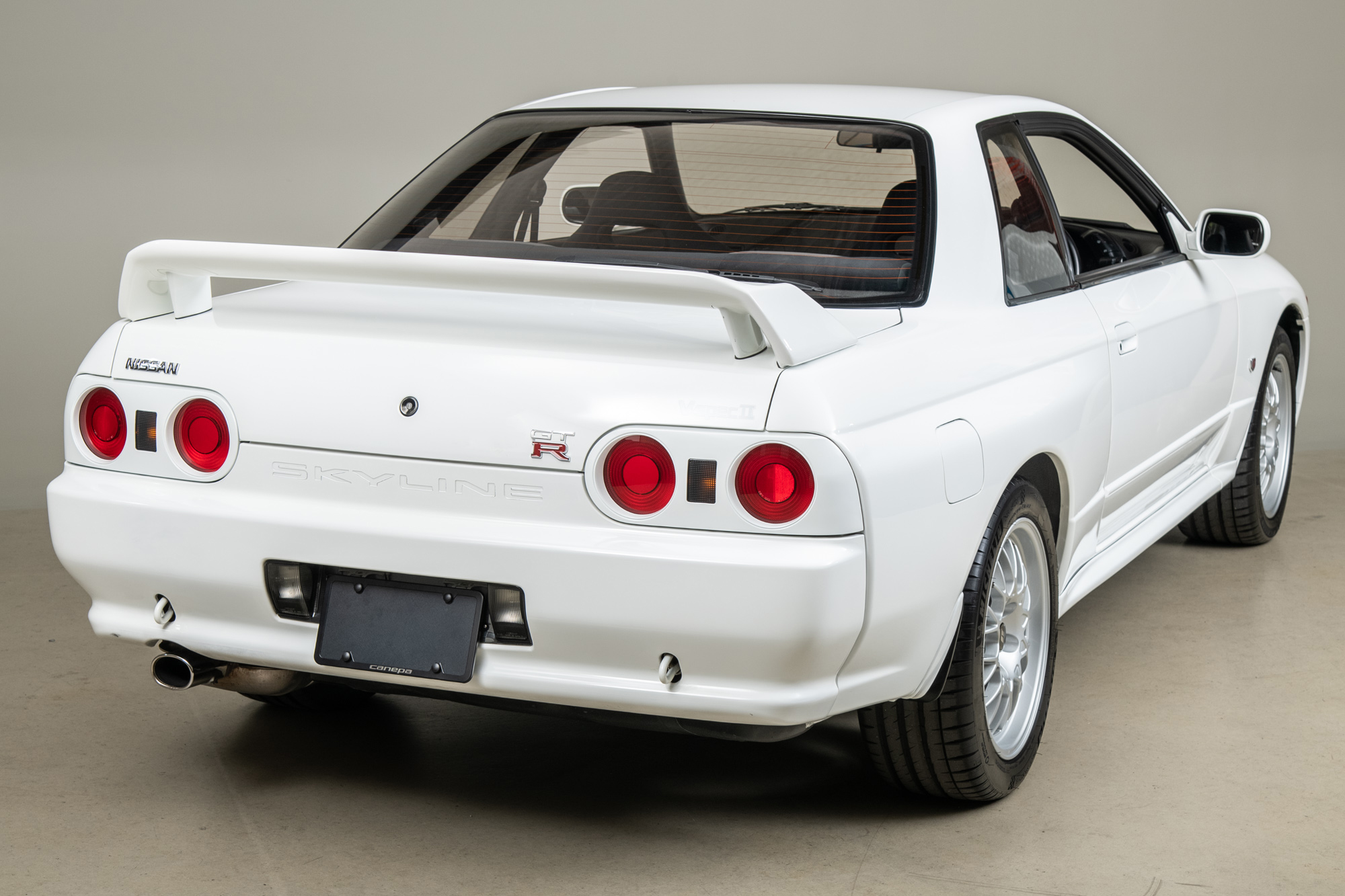 1994 Nissan Skyline GT-R V-Spec II, WHITE, VIN BNR32-309366, MILEAGE 35309