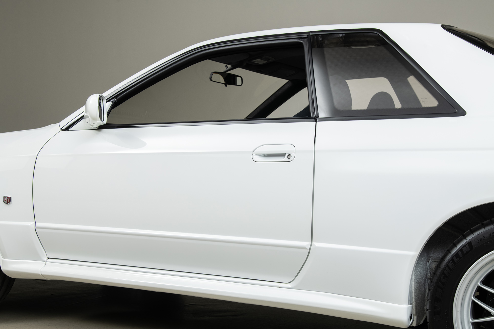 1994 Nissan Skyline GT-R V-Spec II, WHITE, VIN BNR32-309366, MILEAGE 35309