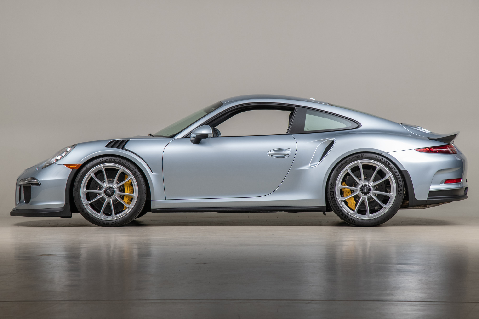 2016 Porsche 911 GT3 RS, LIQUID METAL CHROME BLUE METALLIC, VIN WP0AF2A92GS193911, MILEAGE 1409