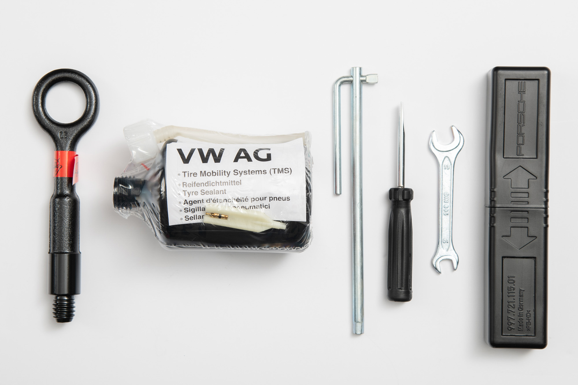 2016 Porsche 911 GT3 RS, LIQUID METAL CHROME BLUE METALLIC, VIN WP0AF2A92GS193911, MILEAGE 1409