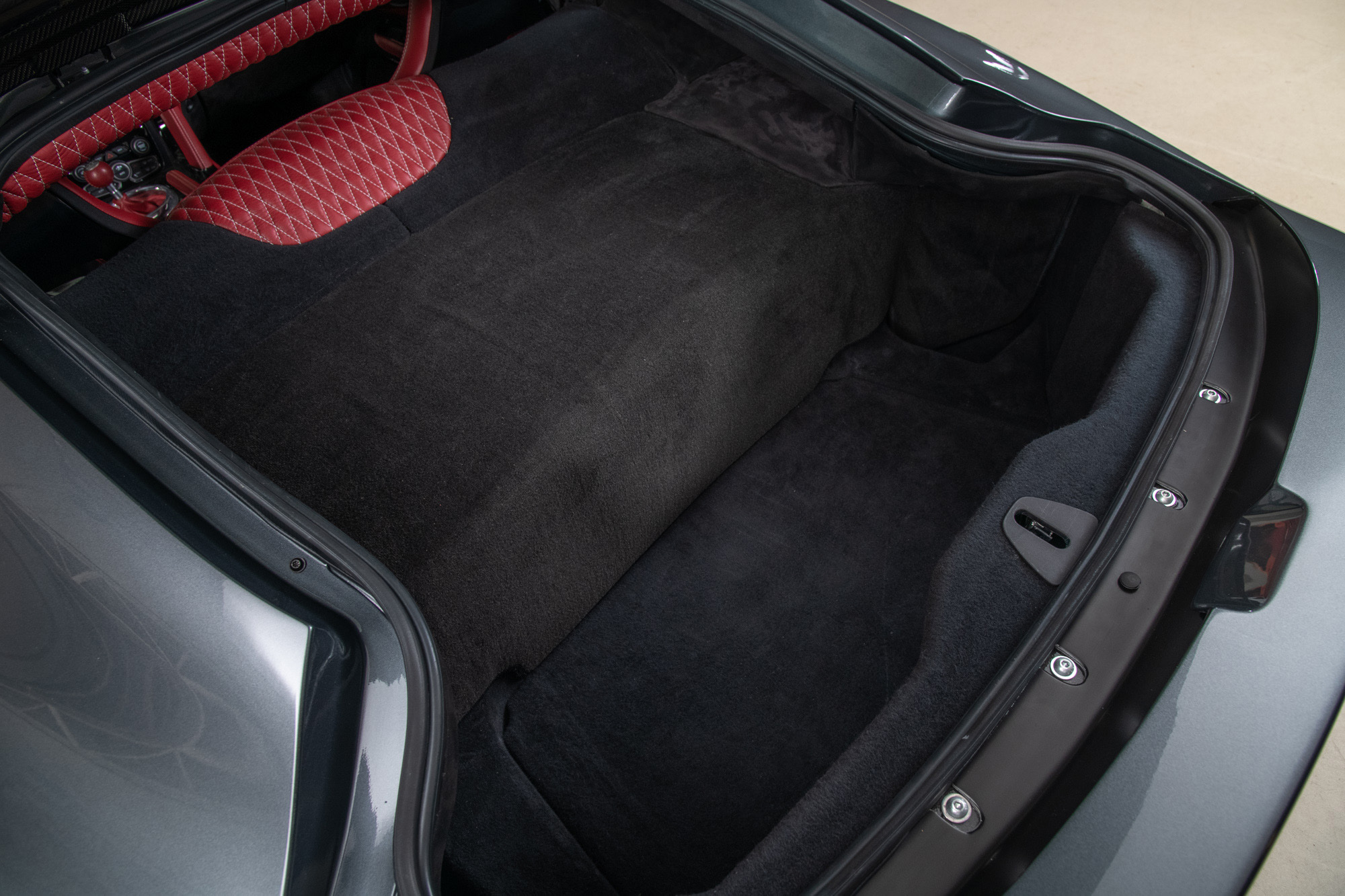 2018 VLF Force 1 V10 2018 VLF Force 1 V10 , GRAY, VIN 1C3ADEAZ0FV510187, MILEAGE 1078